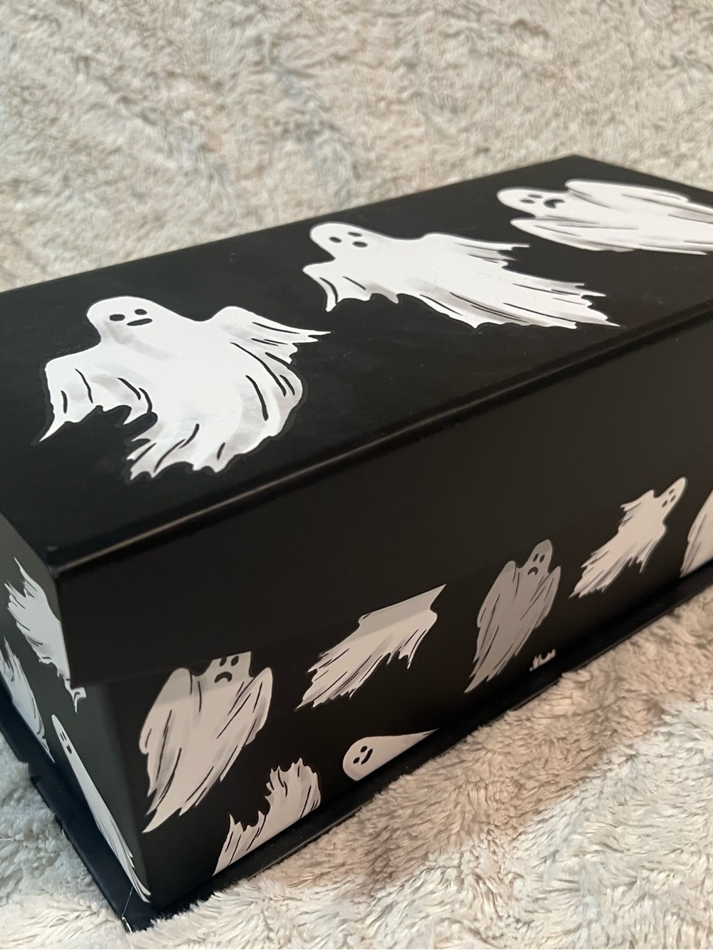 Halloween decor box